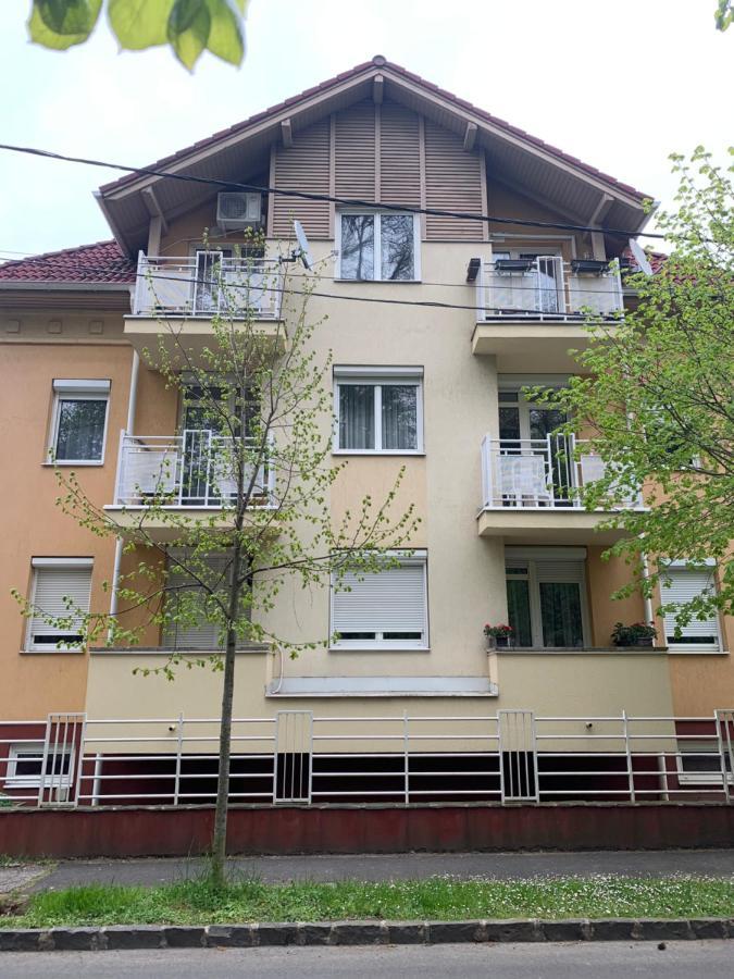 Konig Apartman Iii. Hévíz Exterior foto